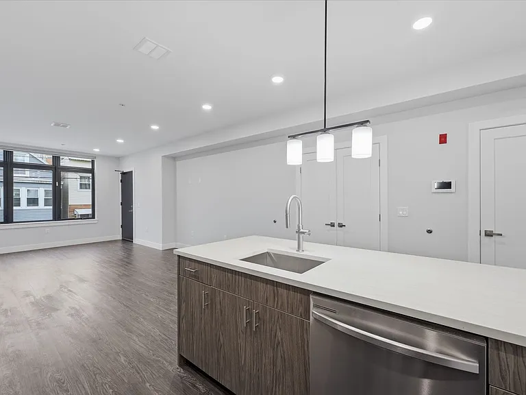 6114 Jackson St #2 — Photo 12