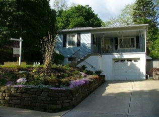716 Walnut St, Crescent, PA 15046