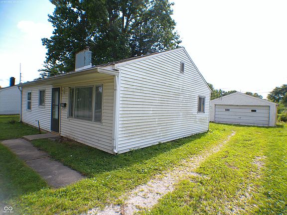 3rd image of 3024 Falcon Dr