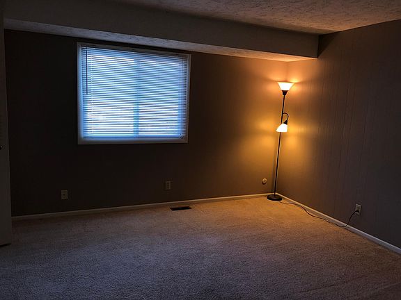 5th image of 2607 Piccadilly Ct