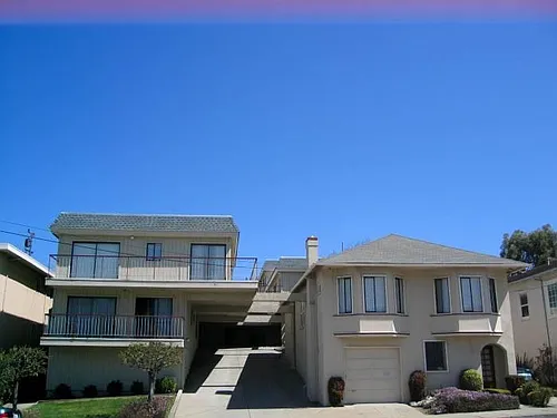 1020 Grand Ave Photo 1