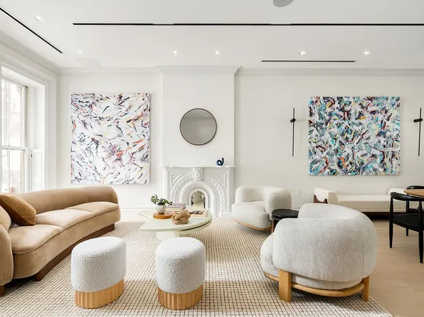 66 Downing St, Brooklyn, NY 11238