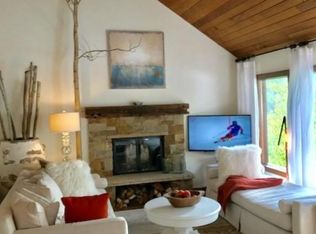 2875 Manns Ranch Rd Unit F3, Vail, CO 81657