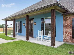 303 Benjamin St, New Roads, LA 70760
