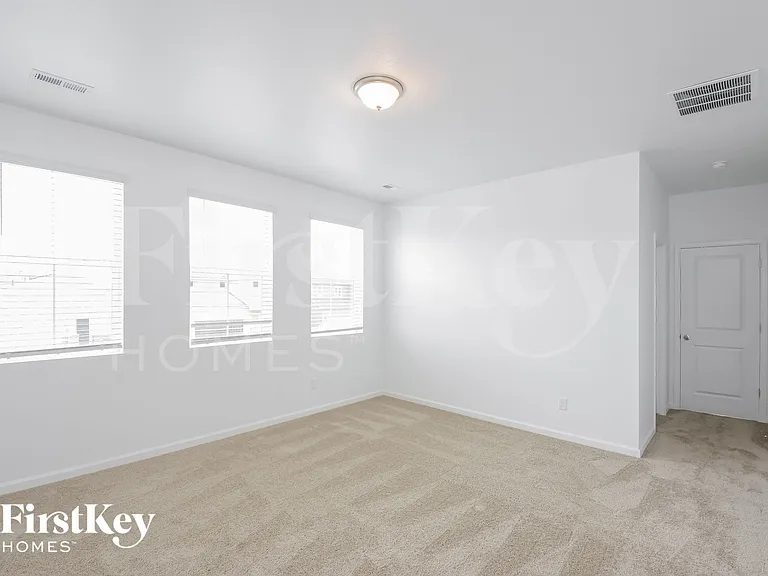 14685 Normande Dr — Photo 7
