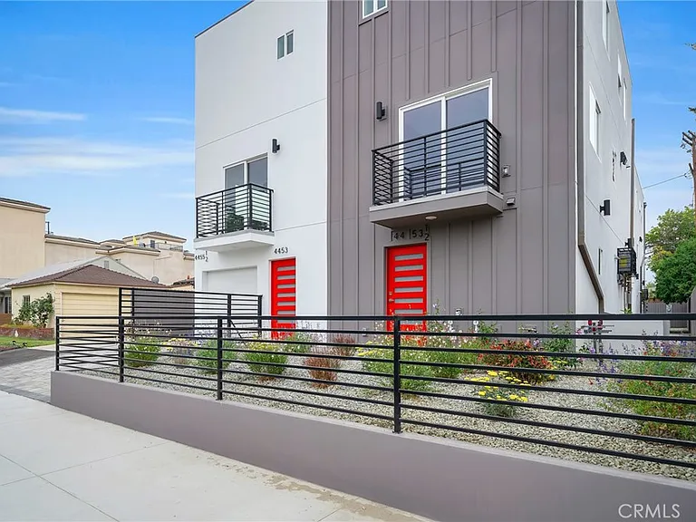 4453 Colfax Ave #2 — Photo 29