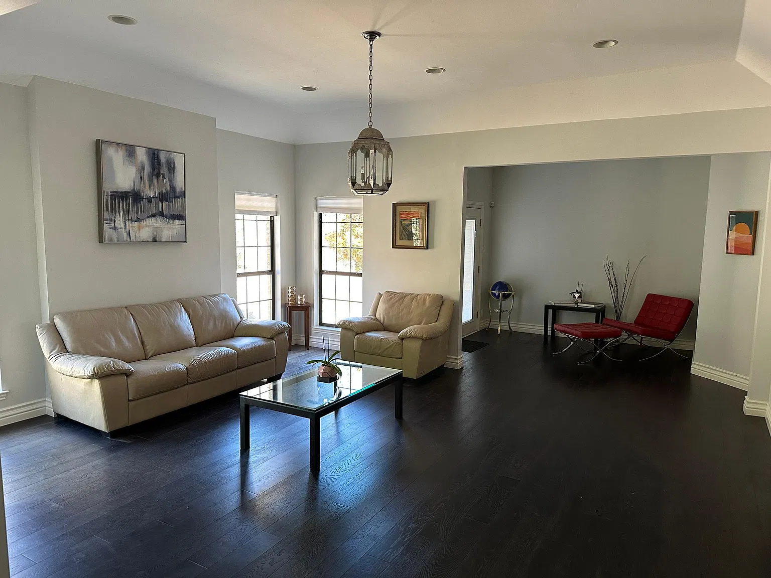 4 bed, 2.5 bath, 3000 sqft, $4,000 — Photo 3