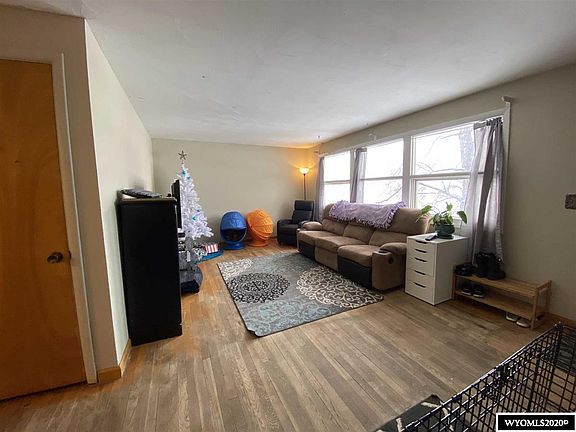 2nd image of 606 N 10 E