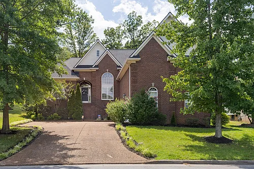 2077 Sherbrooke Ln Photo 1