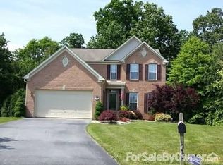712 Forest Dr, Coatesville, PA 19320