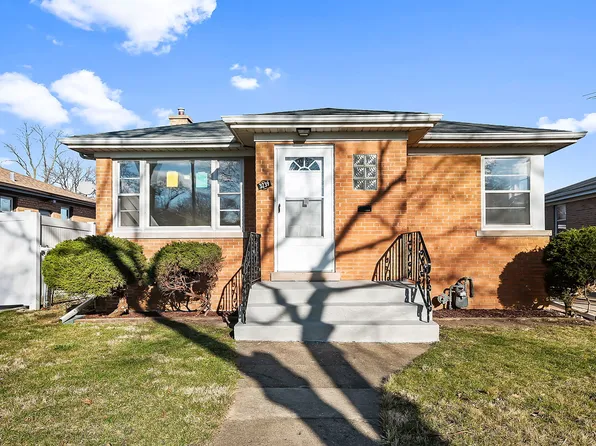 3239 Dora St, Franklin Park, IL 60131
