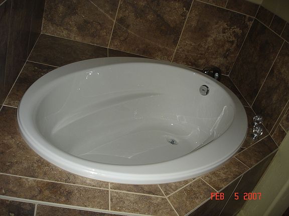Master Tub