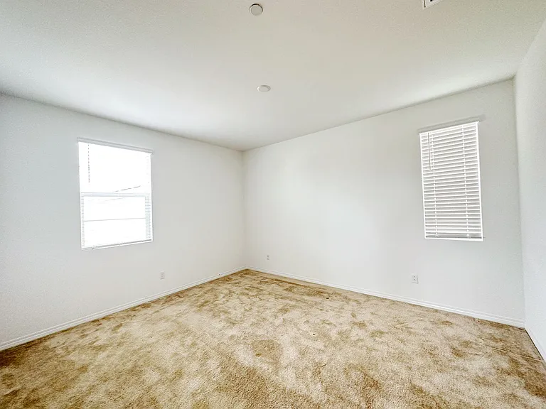 16389 Embark Way — Photo 4