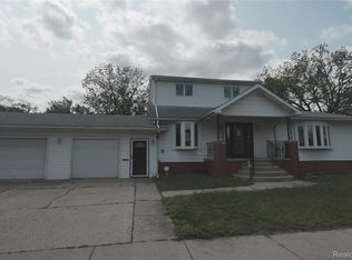 20481 Prairie St, Detroit, MI 48221