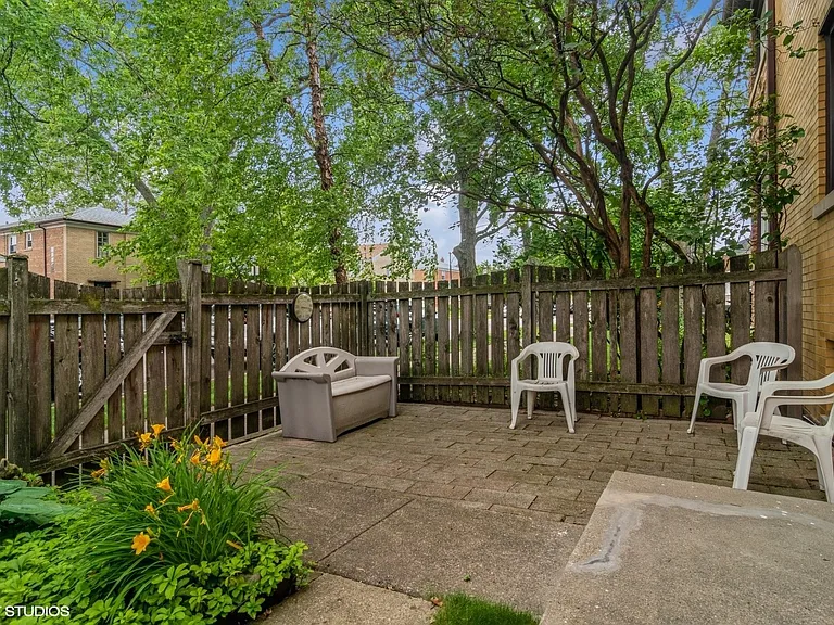 6445 N Oketo Ave — Photo 16