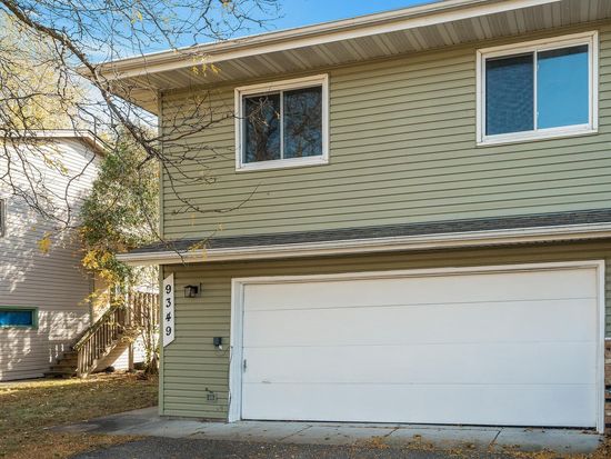 9349 Bass Creek Cir N, Minneapolis, MN 55428