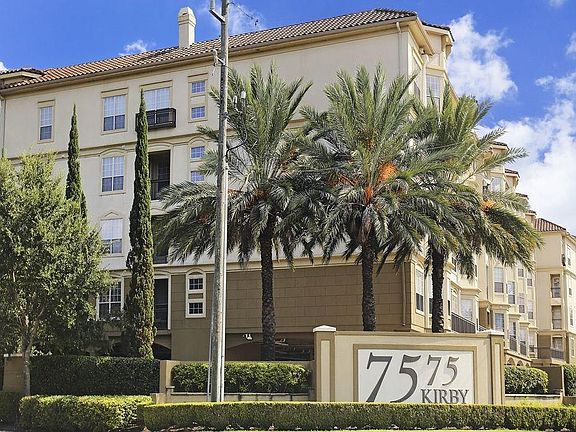 3rd image of 7575 Kirby Dr APT 2208