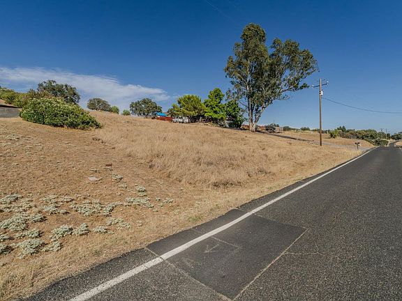 5th image of 2903 Quail Hill Rd