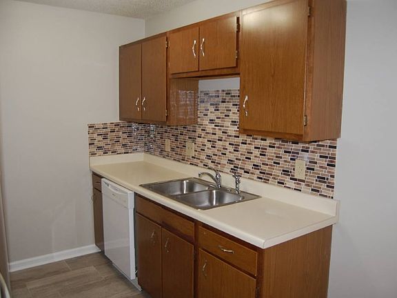 5th image of 5615J Hornaday Rd
