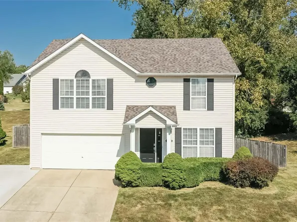 2970 Imperial Dr, Saint Peters, MO 63303