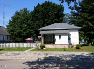 503 N James St, Ludington, MI 49431