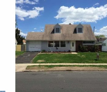 70 Kraft Ln, Levittown, PA, 19055