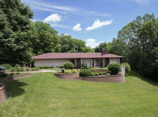 7 Red Oak Ct, Moline, IL 61265