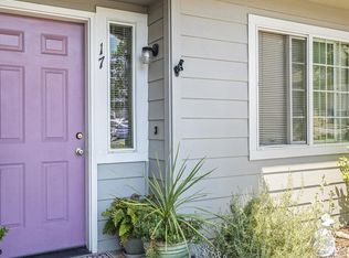 2030 Brookhurst St APT 17, Medford, OR