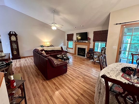 3rd image of 2127 Woodland Estates Dr