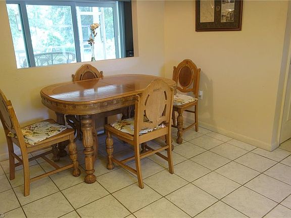 4th image of 18134 Doral Dr