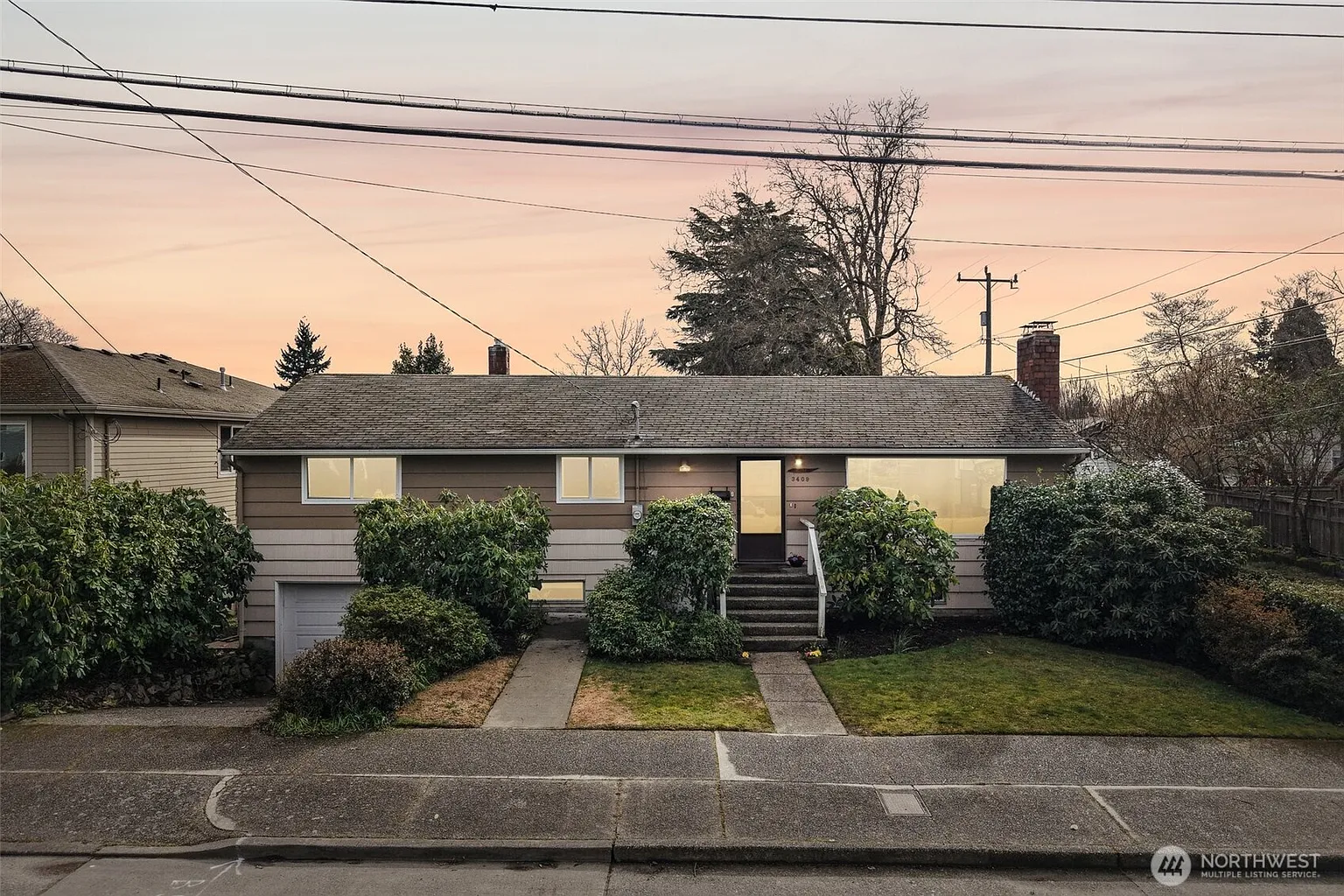 3409 SW Trenton Street photo 1