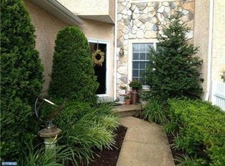 169 Sawgrass Dr, Blue Bell, PA 19422