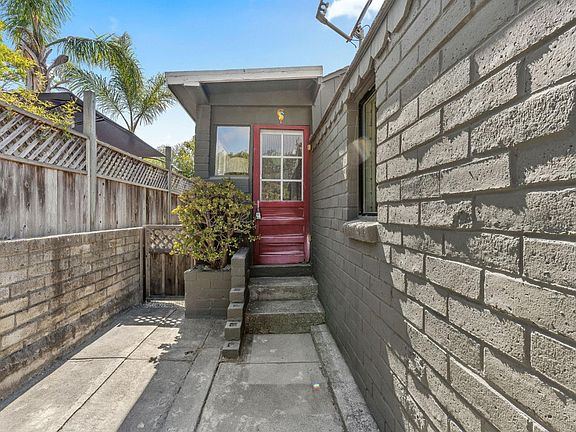 4th image of 1811 49th Ave