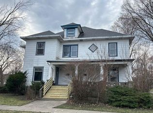 421 N Church St, Gibson City, IL 60936