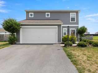 34 Faye Dr, Bunker Hill, WV 25413