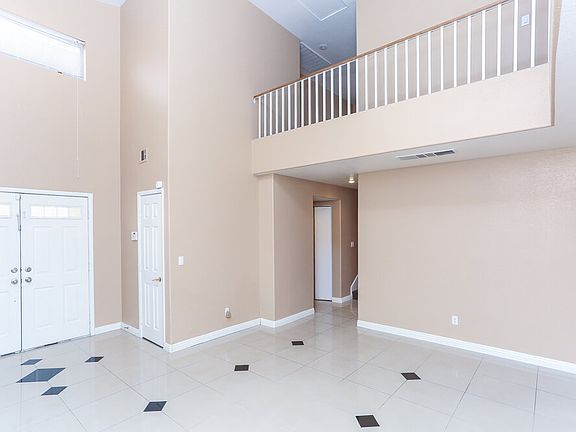 3rd image of 6034 Giant Forest Ln
