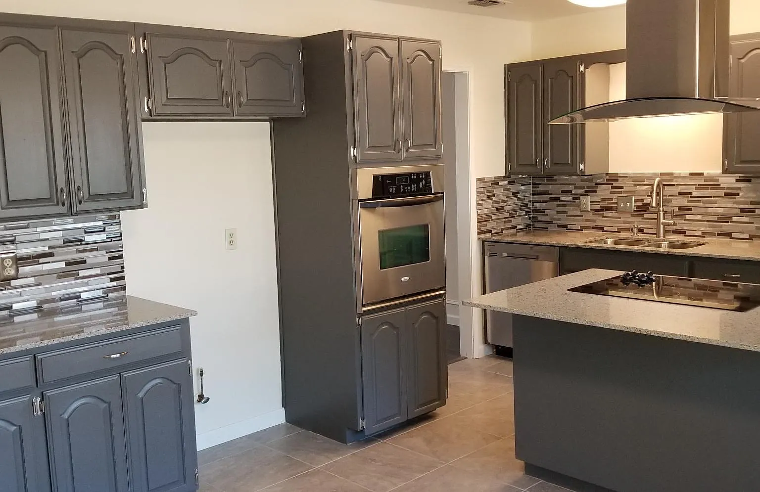 3 bed, 2324 sqft, $2,150 — Photo 3