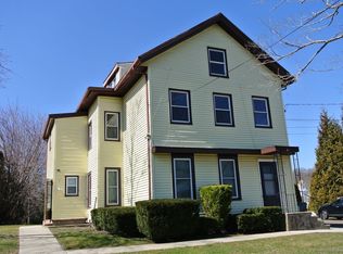 654 Gilbert Ave, Hamden, CT 06514