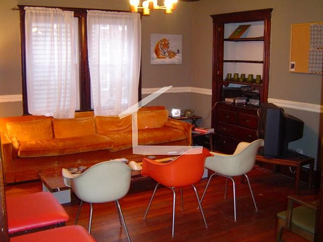 2nd image of 219 Freeman St #2
