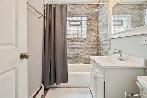5th image of 388 N 3rd Ave #4