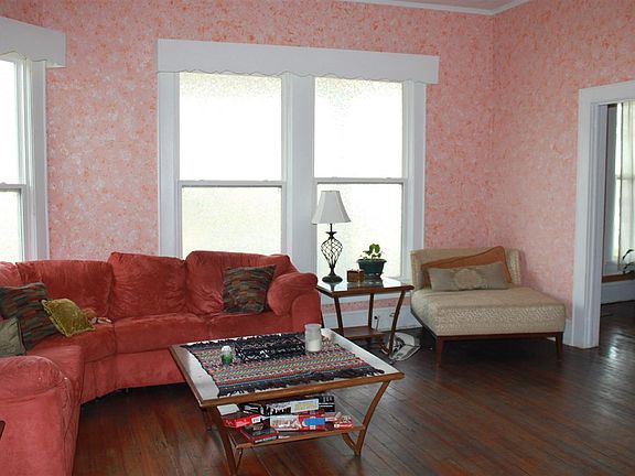 2nd image of 381 W Main St