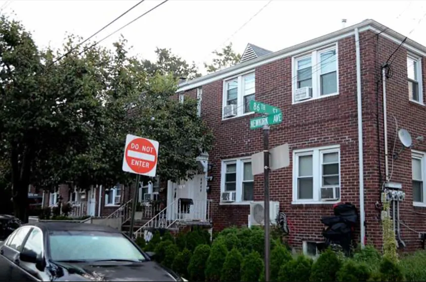 8602 Newkirk Ave #2