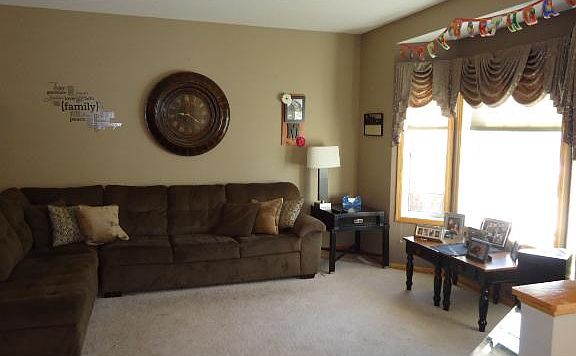 5th image of 1395 84th Ln N