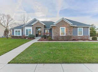 709 W Shore Dr, Osceola, IN 46561