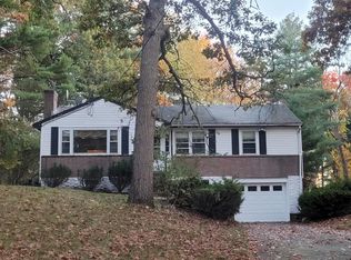 11 Tracywood Rd, Canton, MA 02021