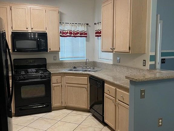 3rd image of 75 N Valle Verde Dr APT 1811
