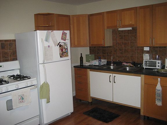 5th image of 2444 W Haddon Ave #G