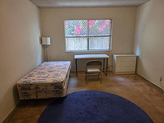2nd image of 885 Burbank Dr #1-A