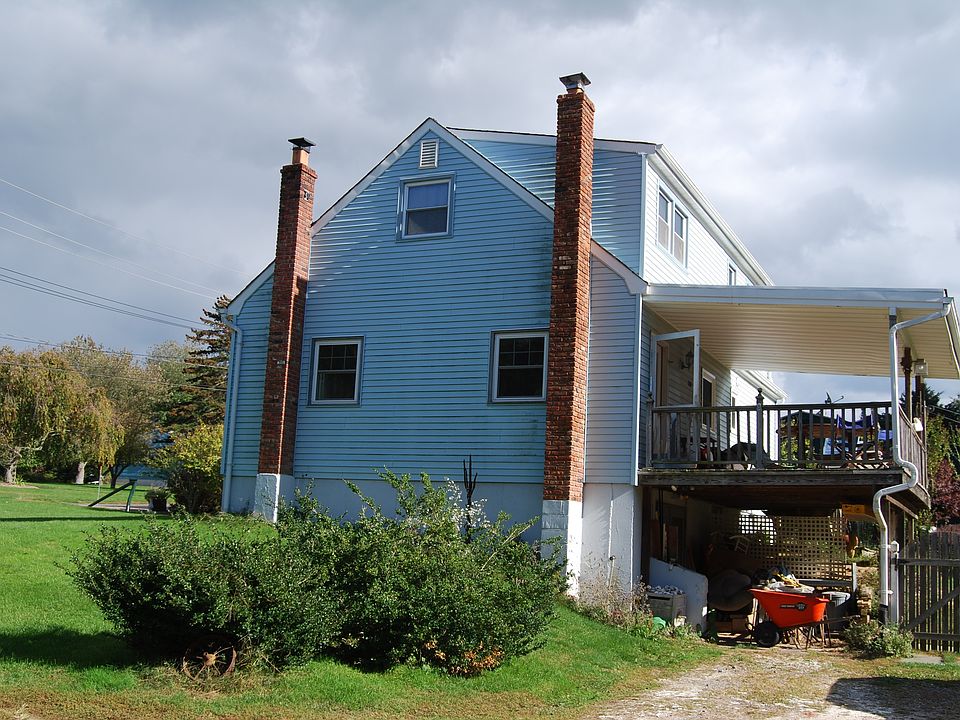 2nd image of 1145 Henry's Lane