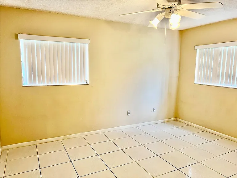 9718 S Belfort Cir #108 — Photo 15